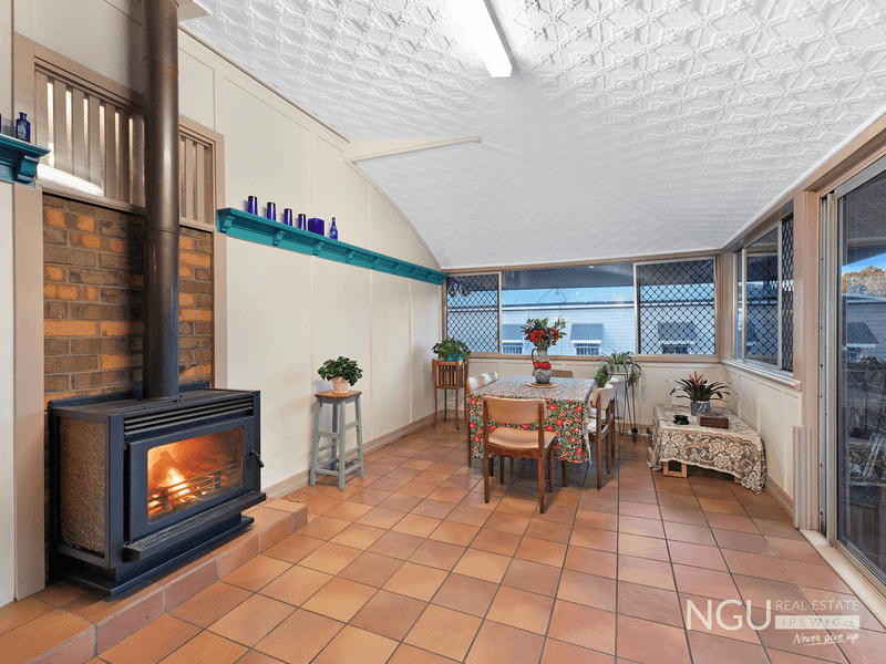 10 Ferrett Street, Sadliers Crossing, QLD 4305