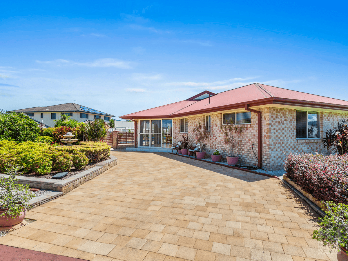 1 Mount Ballow Avenue, Murwillumbah, NSW 2484