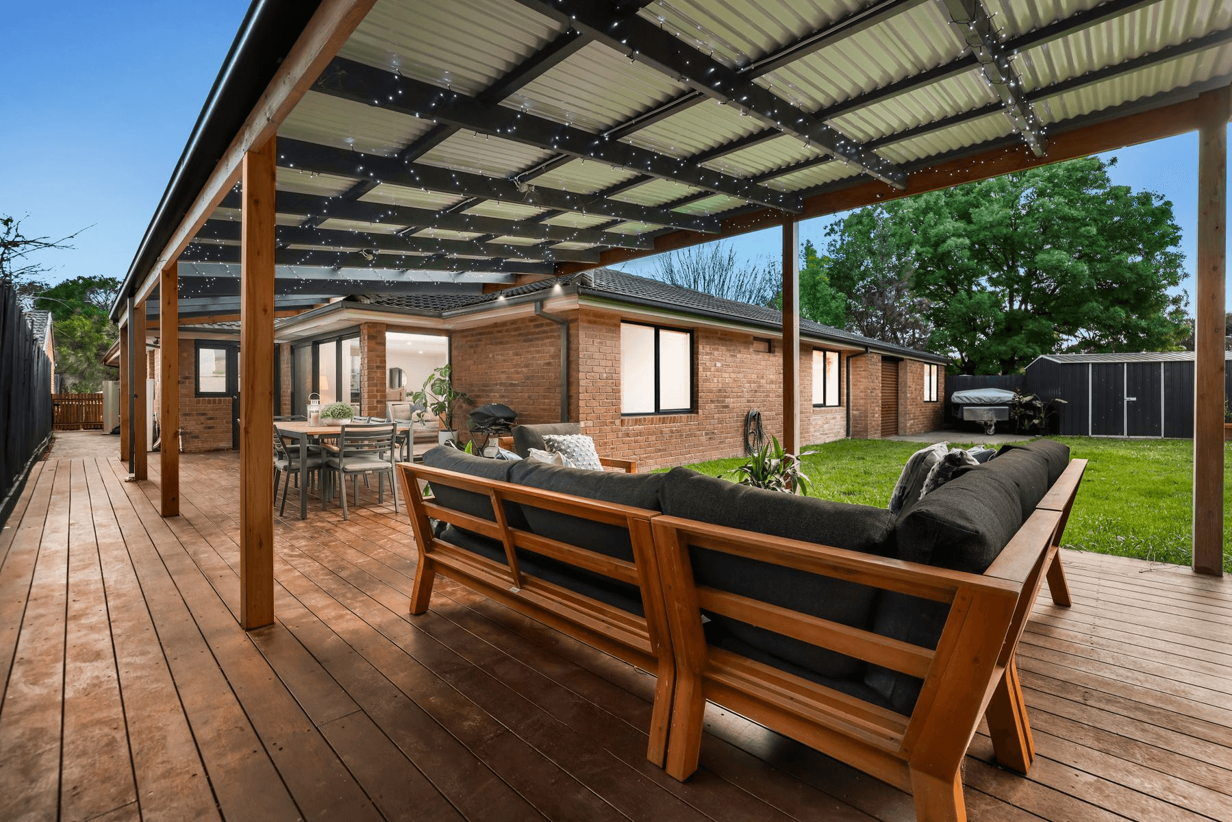 10 Homewood Close, Ferntree Gully, VIC 3156