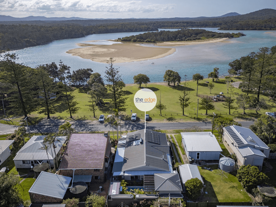 8 Lawson Street, RED ROCK, NSW 2456