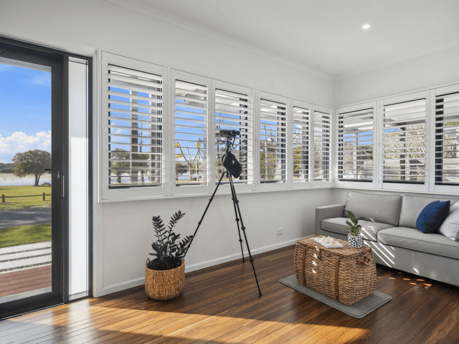 8 Lawson Street, RED ROCK, NSW 2456