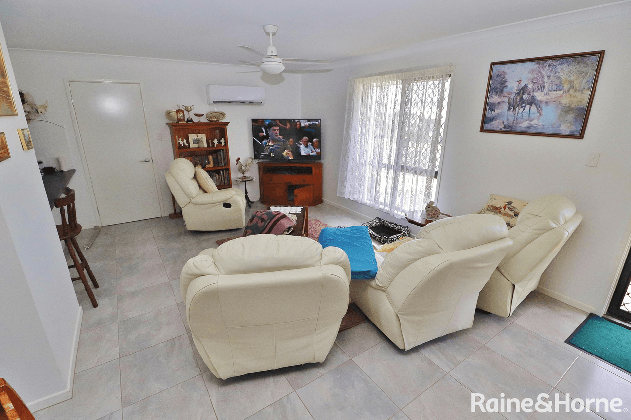 51 Banksia Drive, KINGAROY, QLD 4610