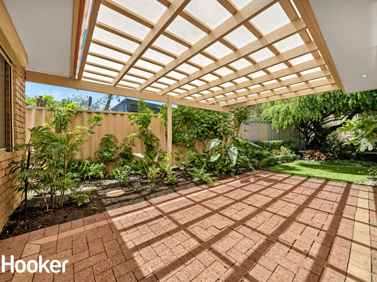 5b Larkfield Vista, WOODVALE, WA 6026