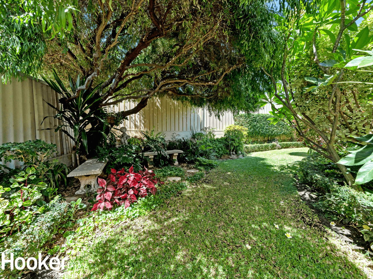 5b Larkfield Vista, WOODVALE, WA 6026