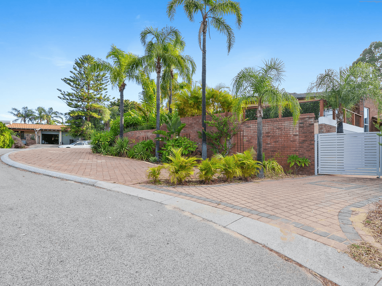 94 Talbot Drive, KINGSLEY, WA 6026