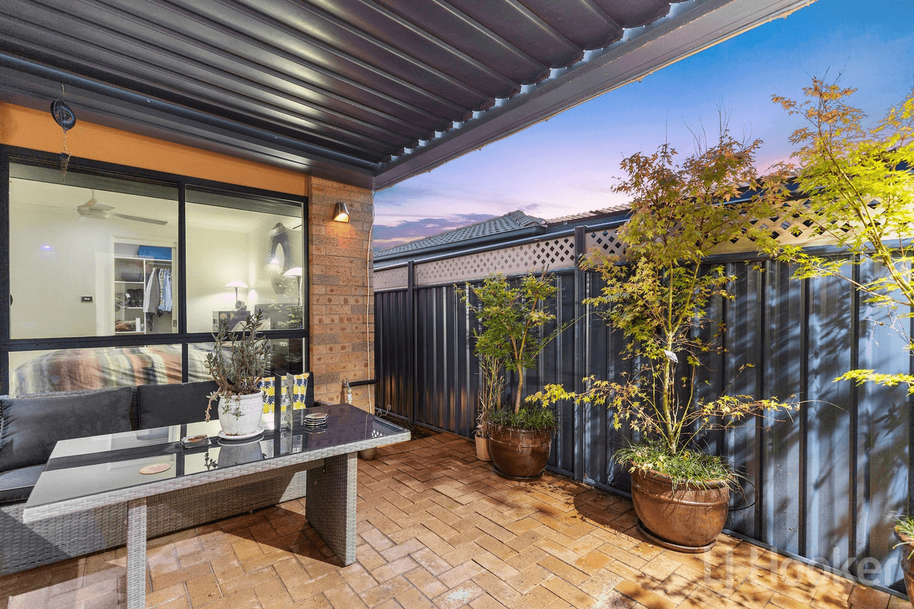 2/11 Yass Road, QUEANBEYAN EAST, NSW 2620