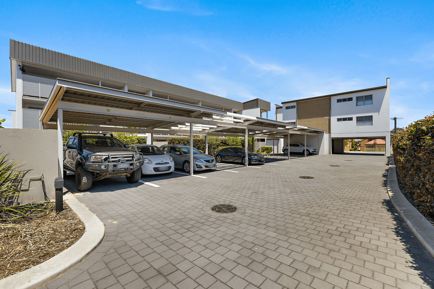 12/28 Pollard Street, Glendalough, WA 6016