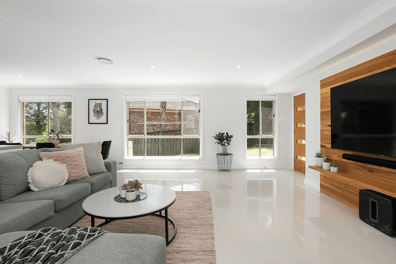 14/82-100 Delaney Drive, BAULKHAM HILLS, NSW 2153