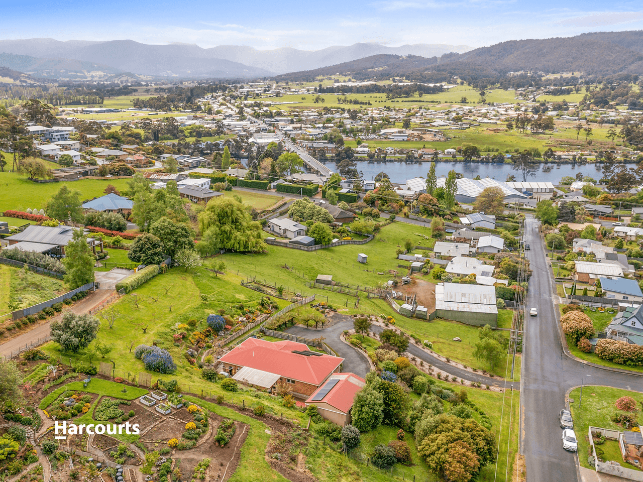 14 Scenic Hill Road, HUONVILLE, TAS 7109