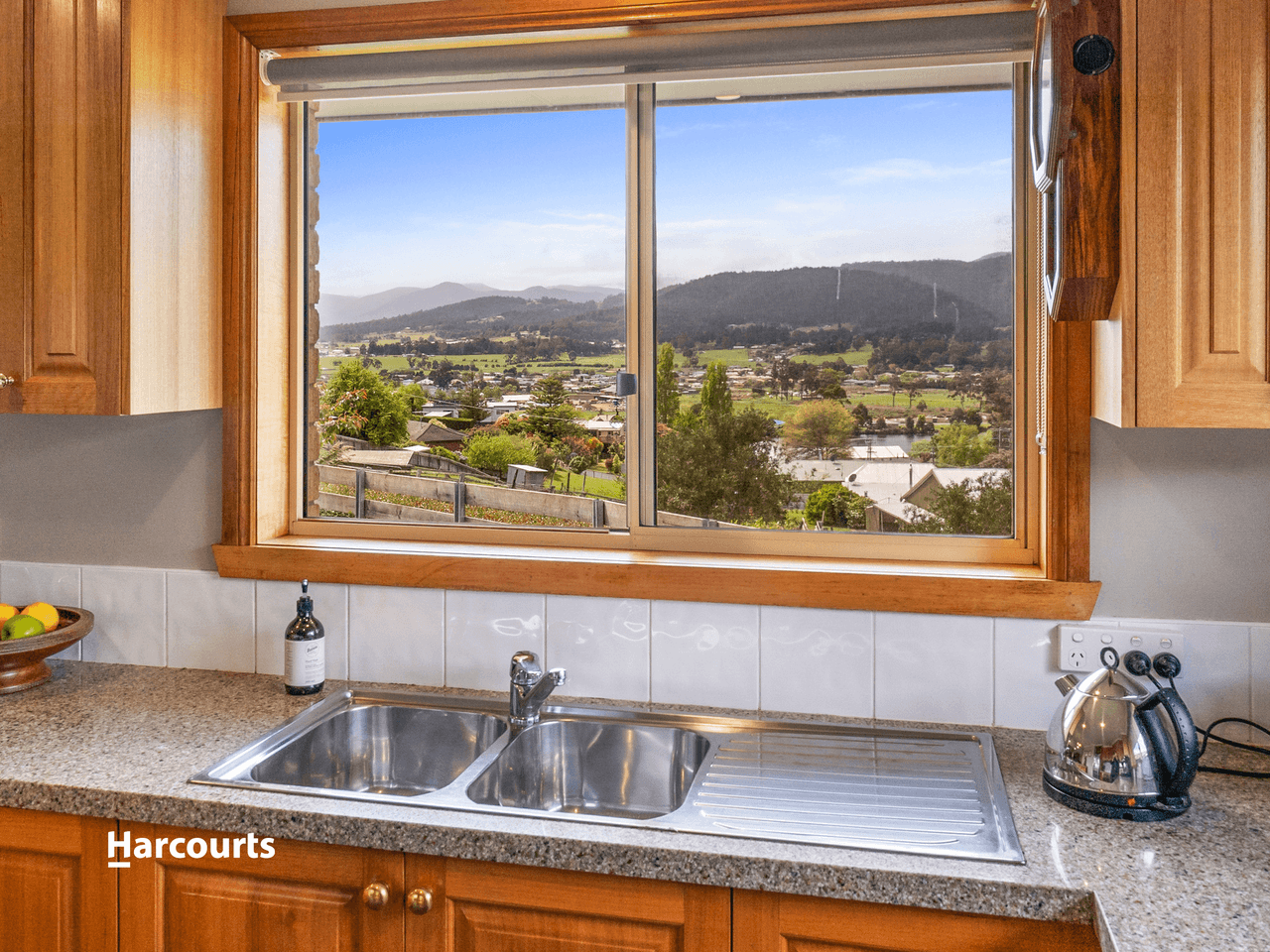 14 Scenic Hill Road, HUONVILLE, TAS 7109