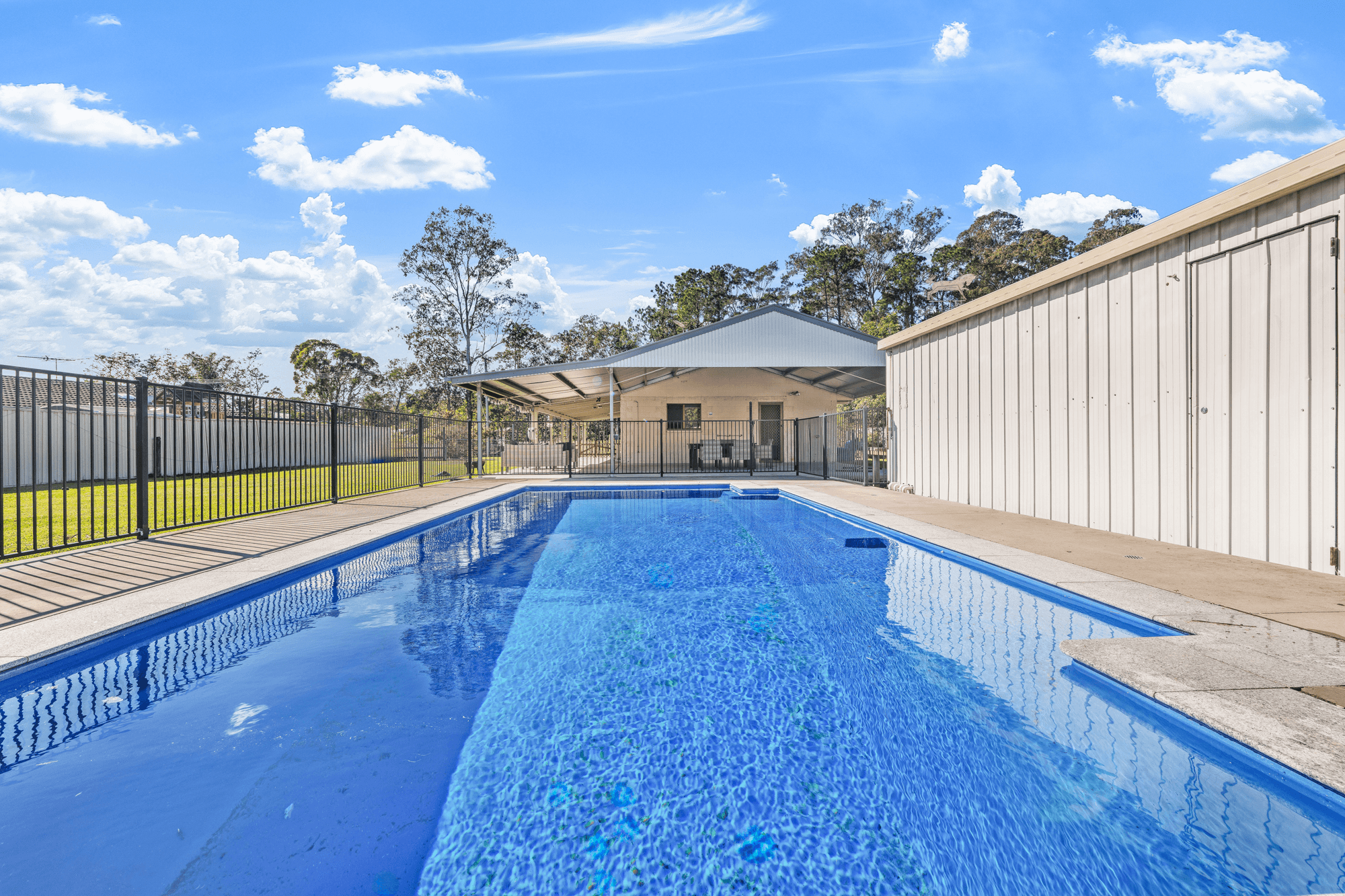 5 Forestdale Road, LANDSBOROUGH, QLD 4550