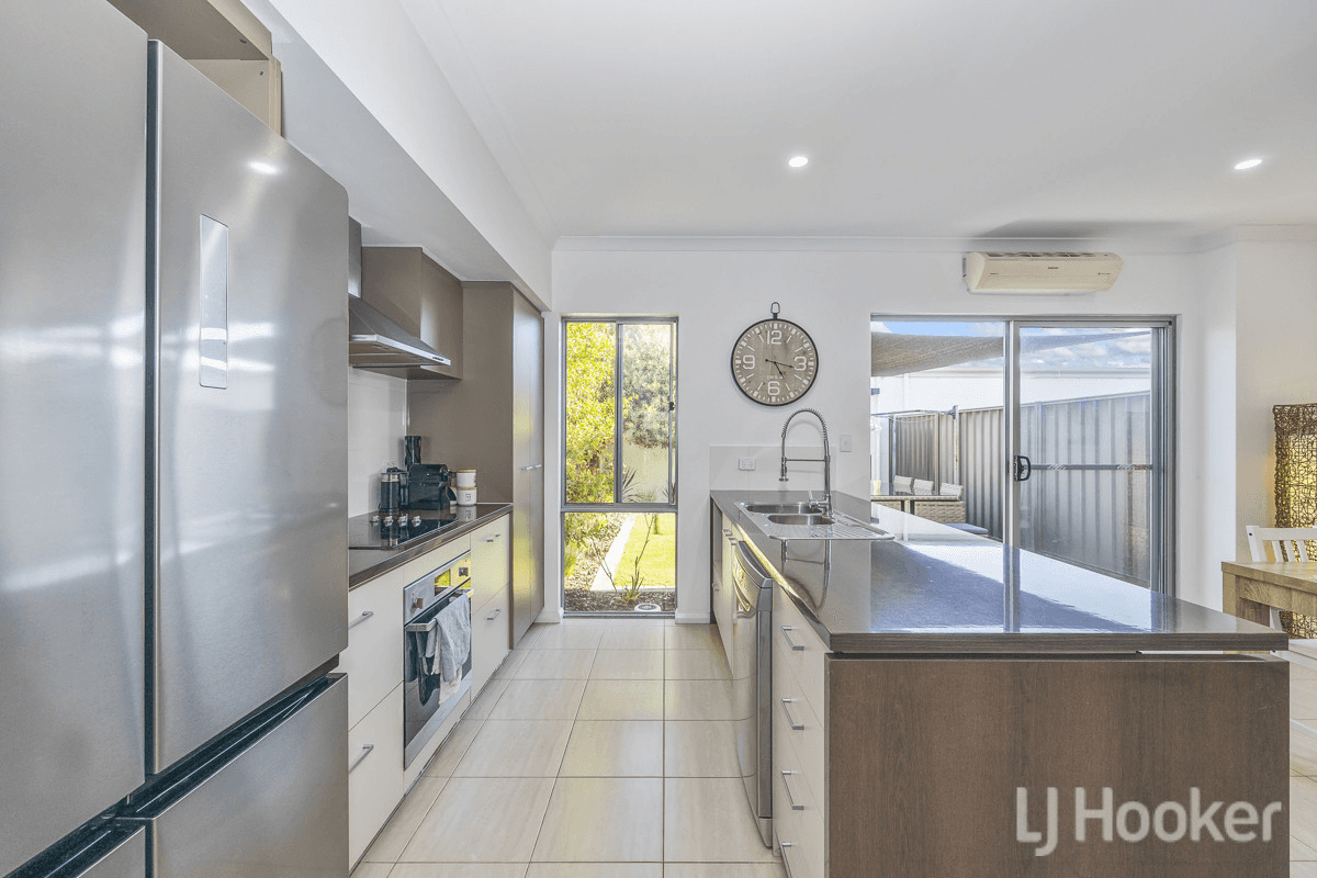 19 Wyperfeld Street, YANCHEP, WA 6035