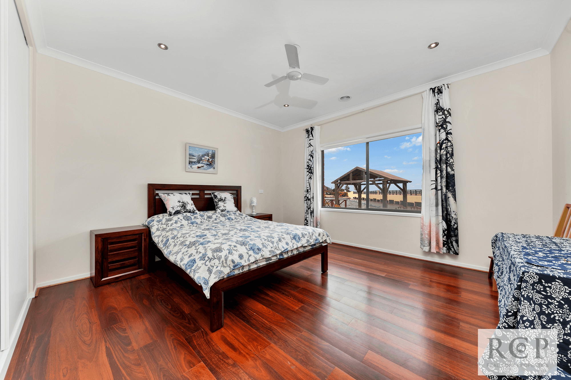 255-259 Sanctuary Lakes South Boulevard, SANCTUARY LAKES, VIC 3030