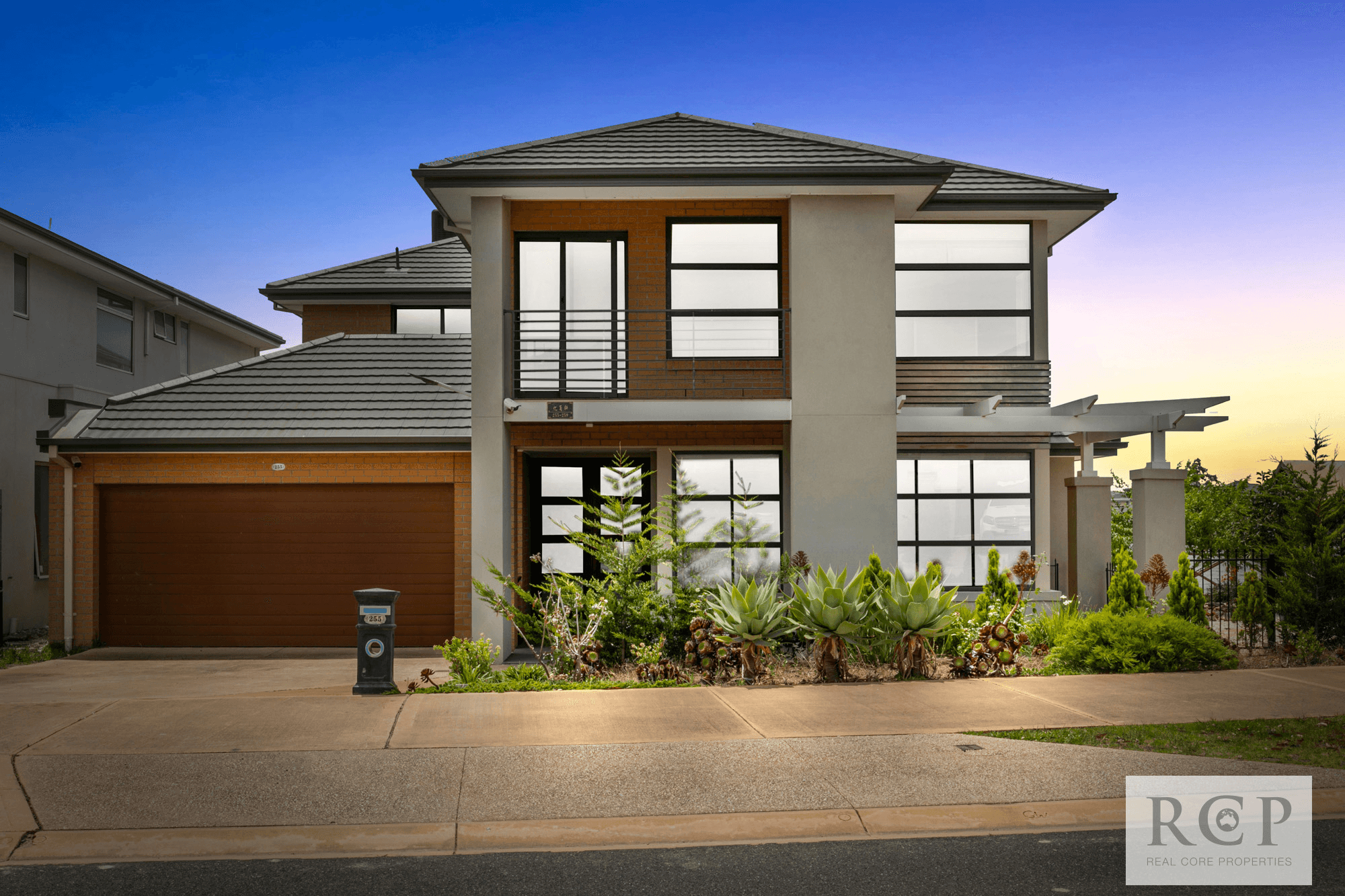 255-259 Sanctuary Lakes South Boulevard, SANCTUARY LAKES, VIC 3030