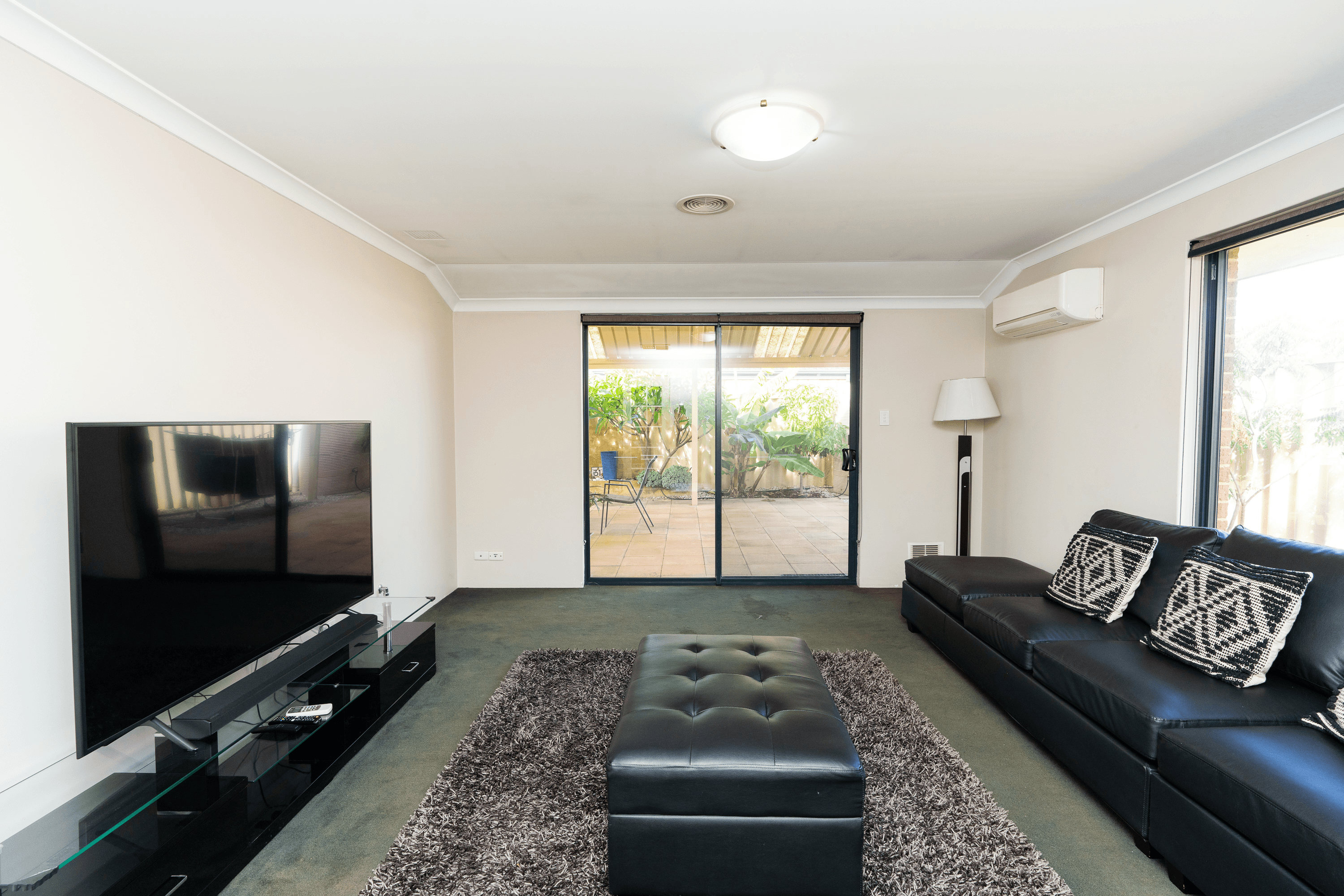 31 Kingia Way, CANNING VALE, WA 6155