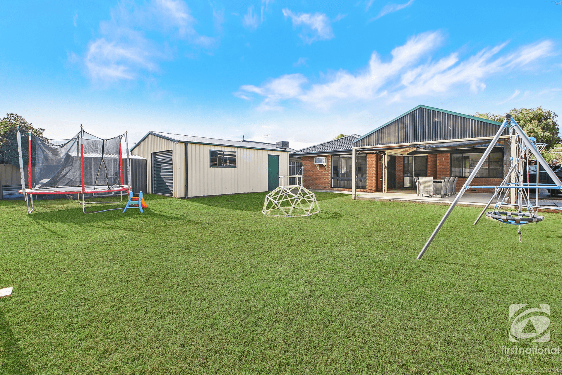 8 Decora Place, Thurgoona, NSW 2640