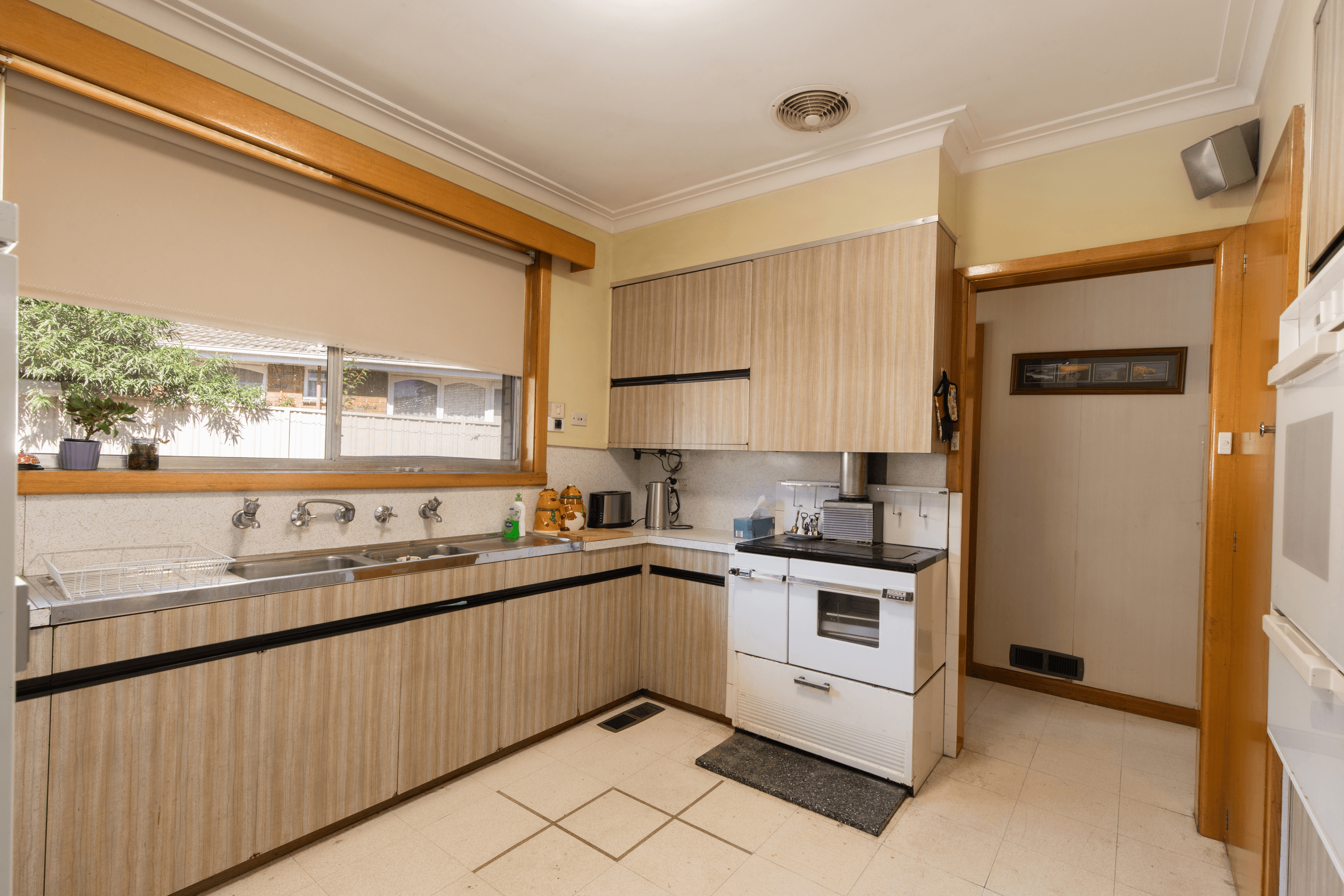 10 Landale Ave, MOUNT CLEAR, VIC 3350