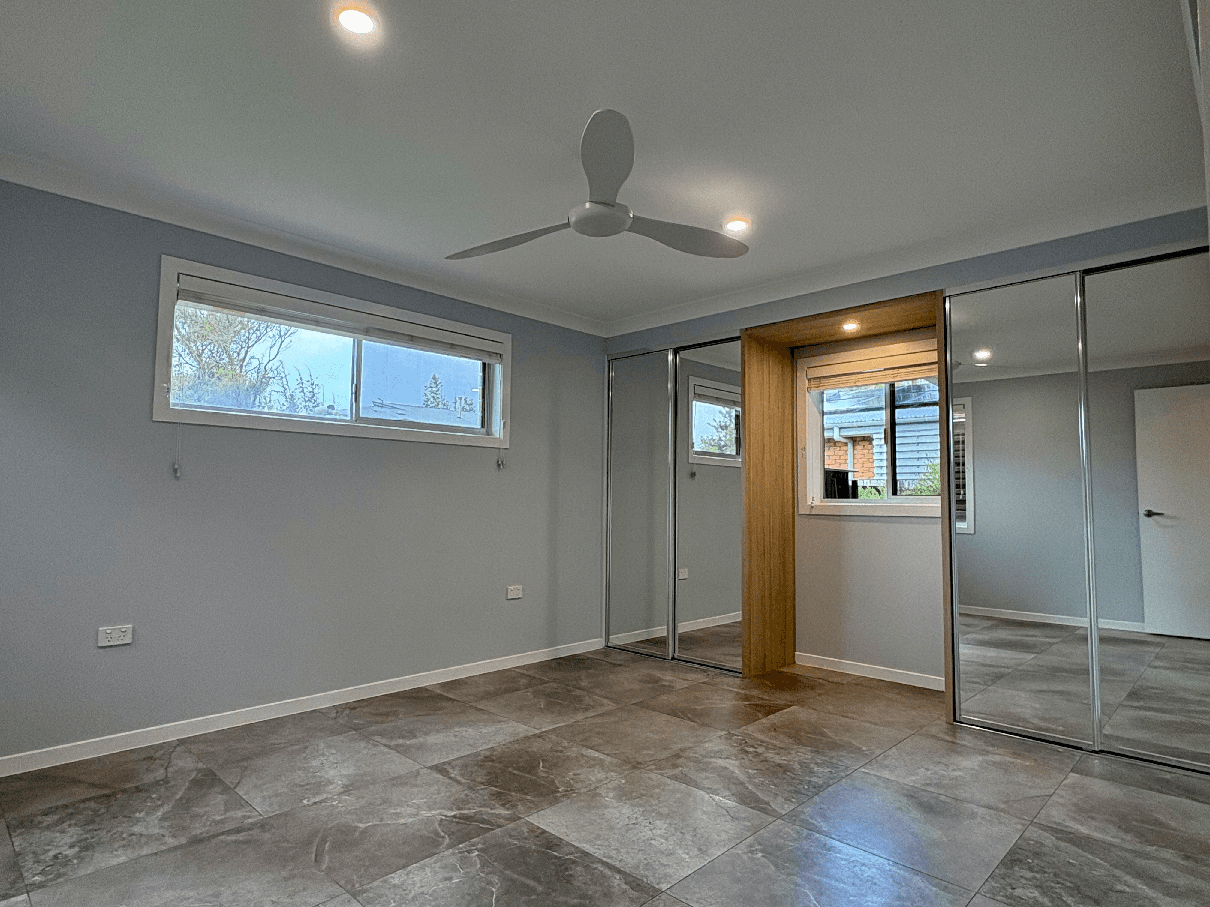 37 Surfside Crescent, POTTSVILLE, NSW 2489