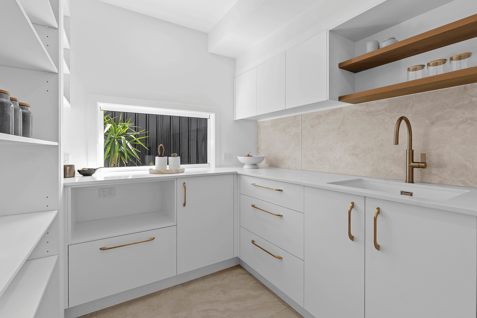 596A Robinson Road West, ASPLEY, QLD 4034