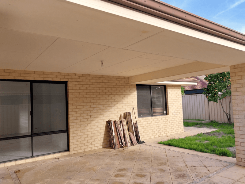 11 The Green, CANNING VALE, WA 6155