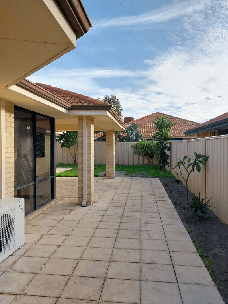11 The Green, CANNING VALE, WA 6155