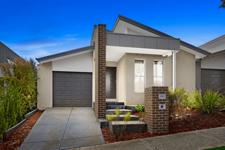 7 Besra Drive, DOREEN, VIC 3754