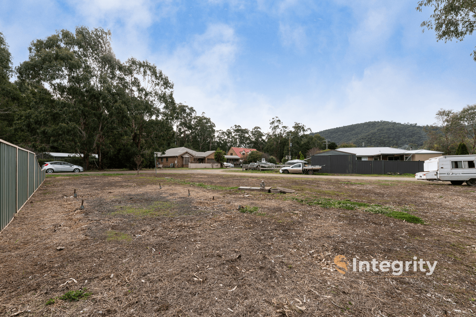 18 Creekside Drive, Flowerdale, VIC 3717