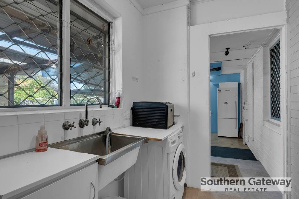 19 Langridge Crescent, ORELIA, WA 6167