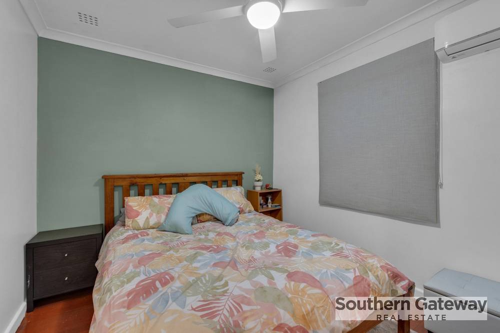 19 Langridge Crescent, ORELIA, WA 6167