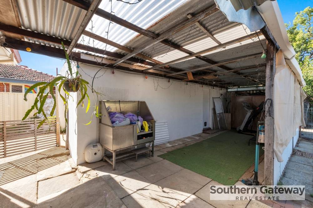 19 Langridge Crescent, ORELIA, WA 6167