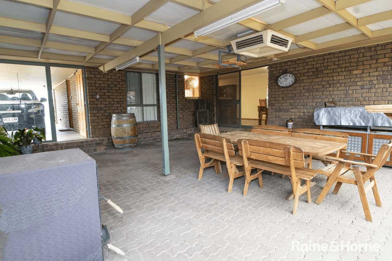 29 Maule Avenue, STIRLING NORTH, SA 5710