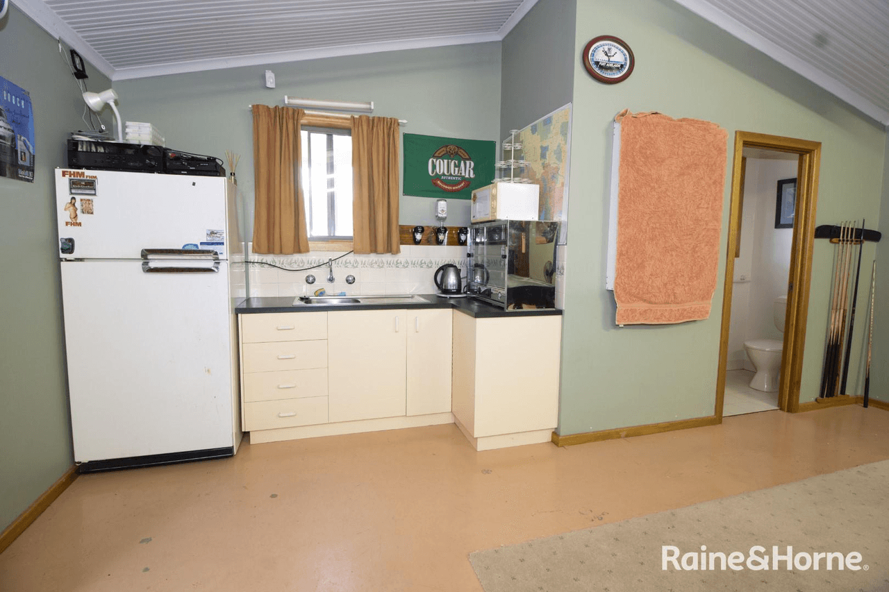 29 Maule Avenue, STIRLING NORTH, SA 5710