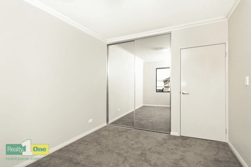 8/33a North Street, MIDLAND, WA 6056