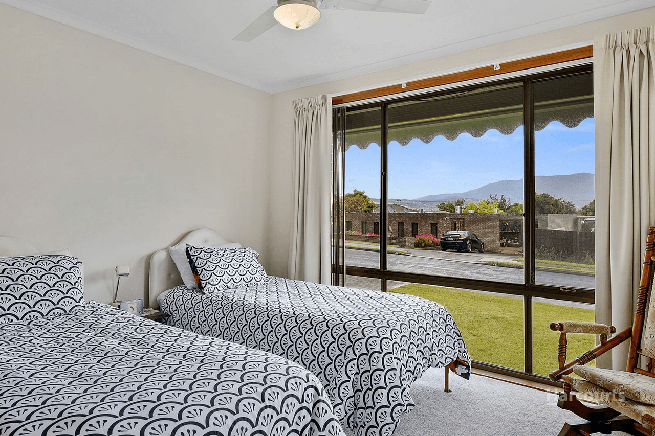 1/51 Hymettus Street, Howrah, TAS 7018