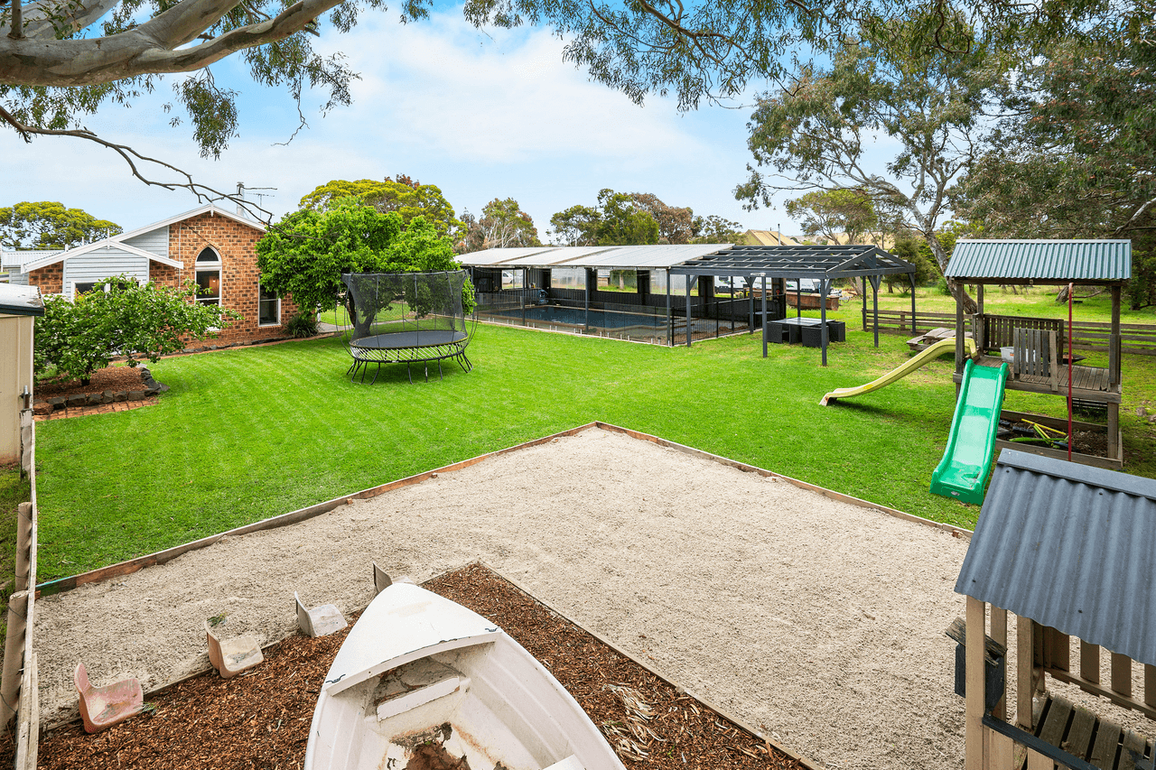 35 Brownes Road, ANAKIE, VIC 3213