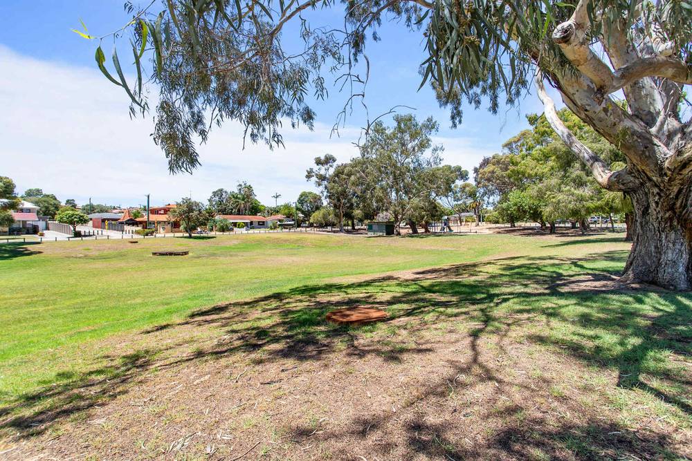 14 Lancaster Street, Spearwood, WA 6163