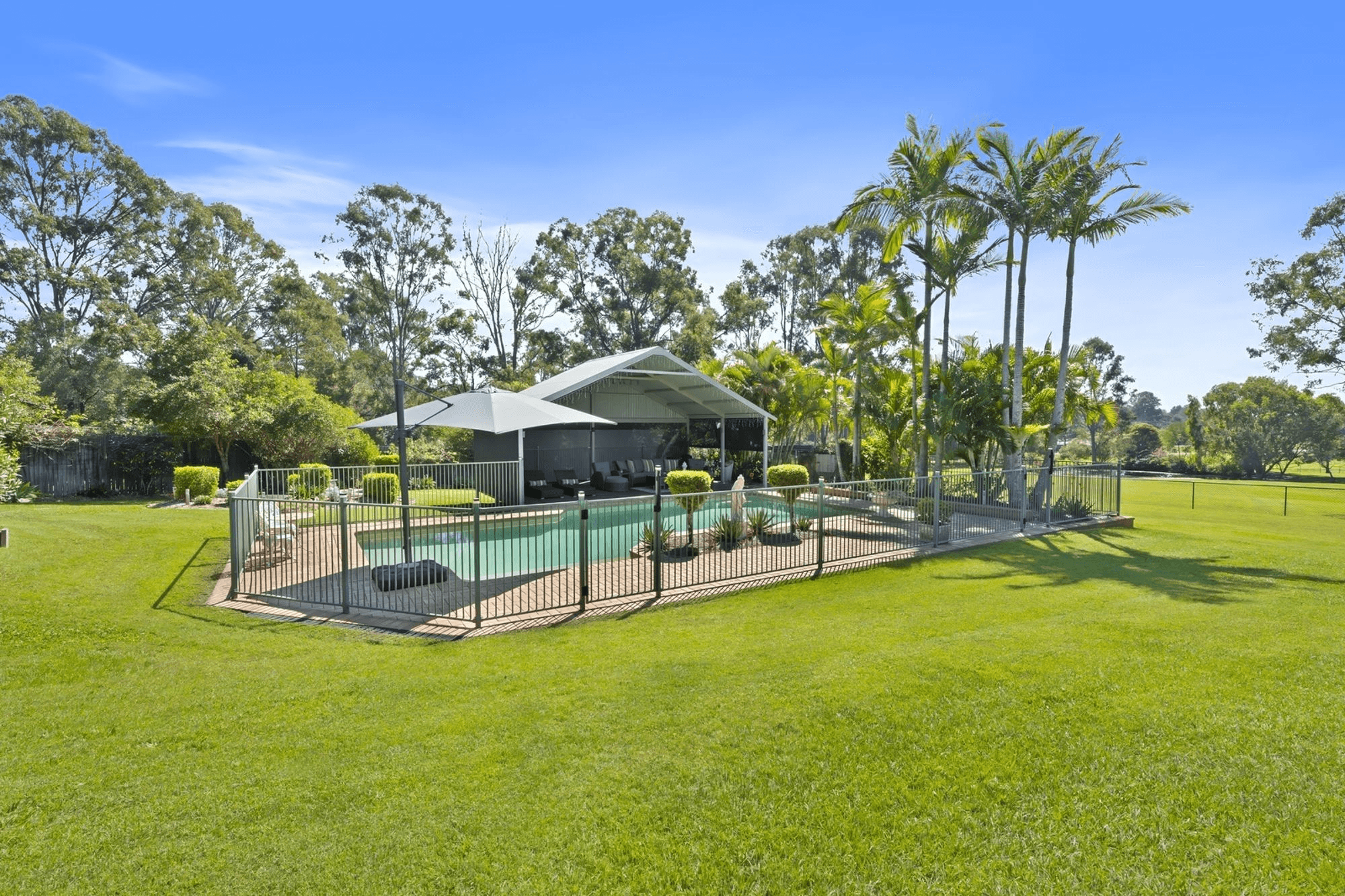 48-50 McIvor Court, ORMEAU, QLD 4208