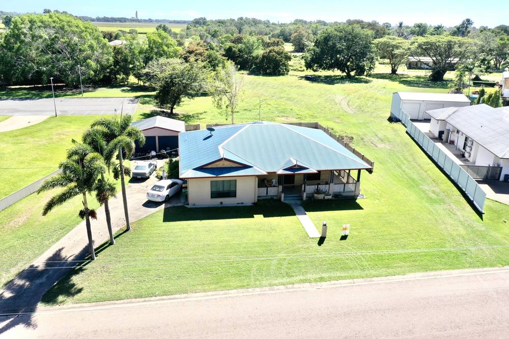 4 Patricia  Road, Ayr, QLD 4807