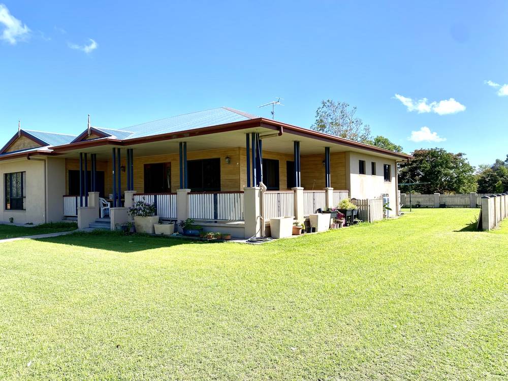4 Patricia  Road, Ayr, QLD 4807
