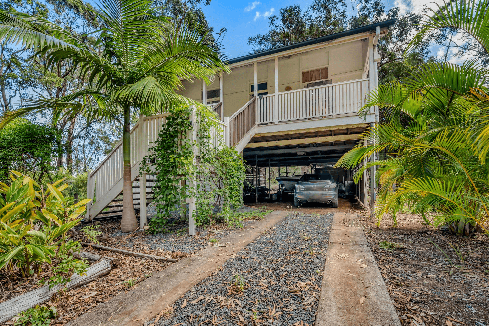 96 Hacking Ridge Road, RUSSELL ISLAND, QLD 4184