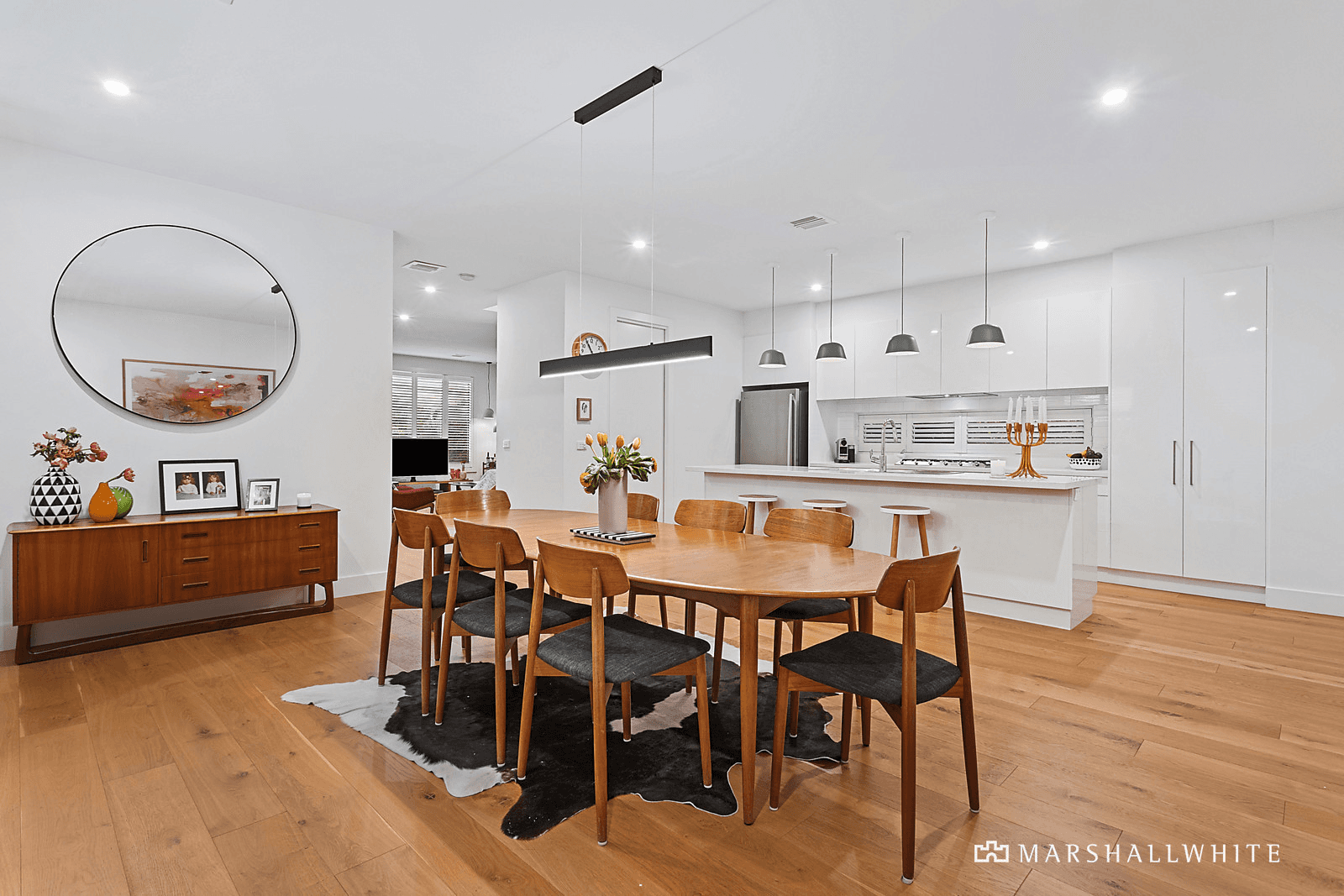 1/4 Beach Grove, Mornington, VIC 3931
