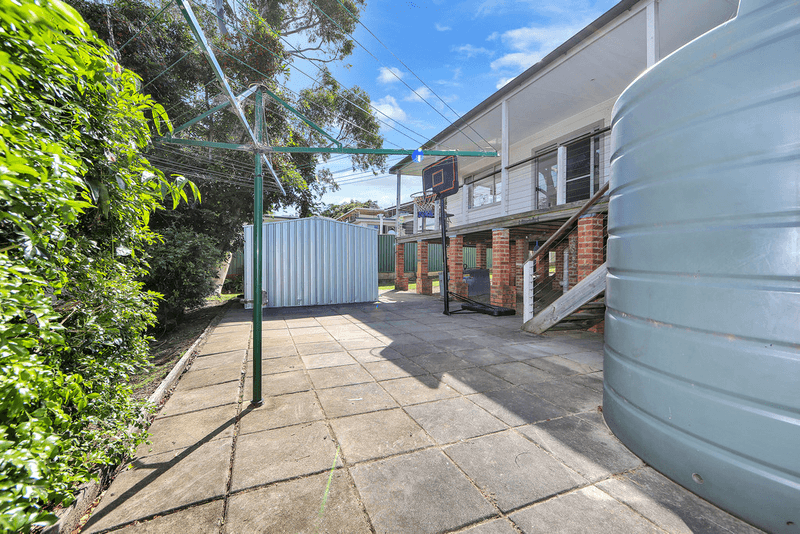 12 Coonanga Ave, BUDGEWOI, NSW 2262