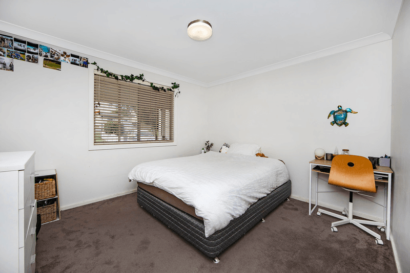 12 Coonanga Ave, BUDGEWOI, NSW 2262