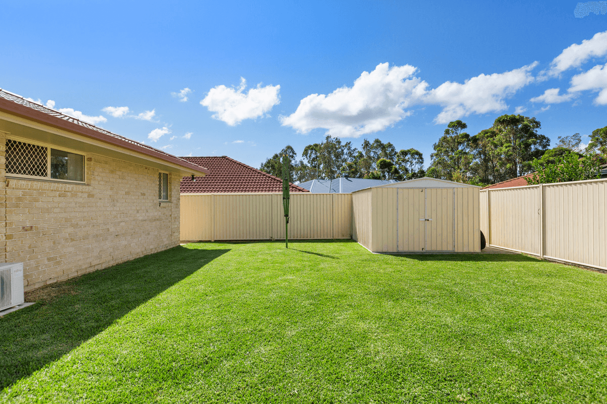 13 Lamb Close, VICTORIA POINT, QLD 4165