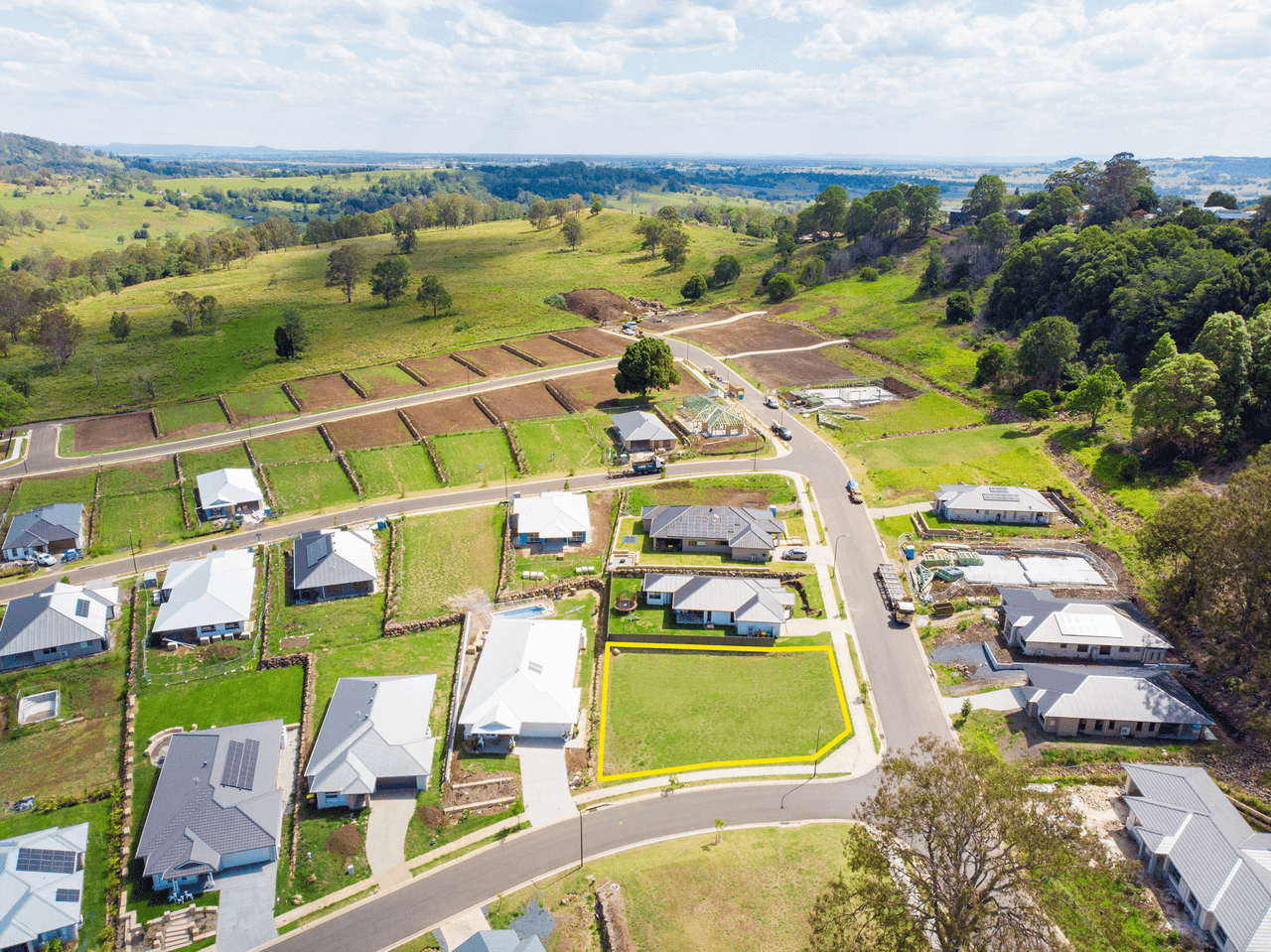 13 Sawyers Avenue (Known as 2 Elm Road), GOONELLABAH, NSW 2480