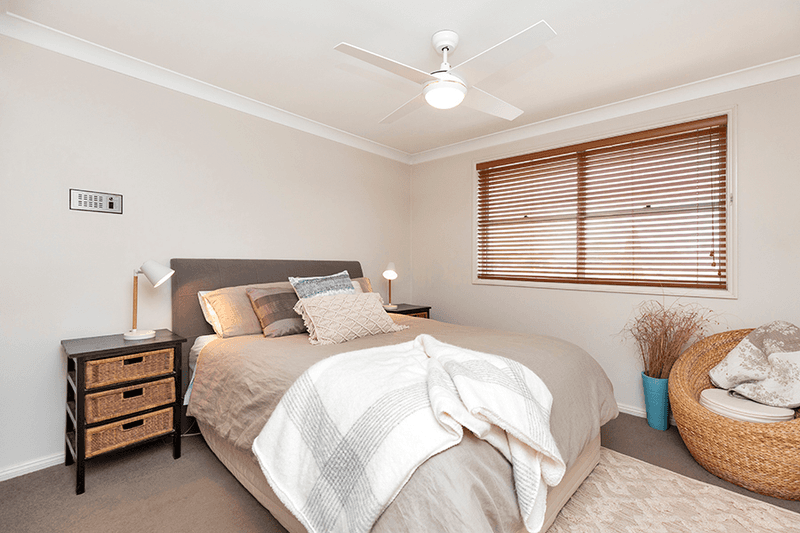 25 Bandalong Street, TAMWORTH, NSW 2340