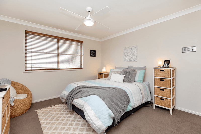 25 Bandalong Street, TAMWORTH, NSW 2340