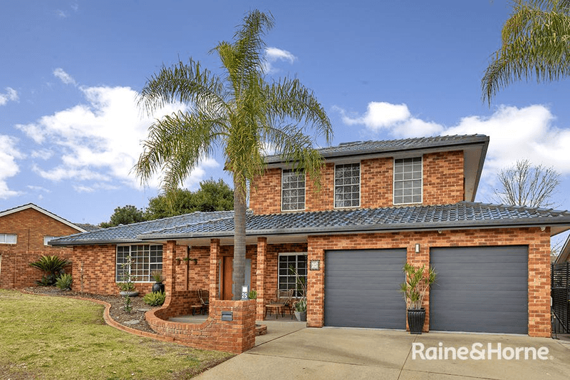 25 Bandalong Street, TAMWORTH, NSW 2340