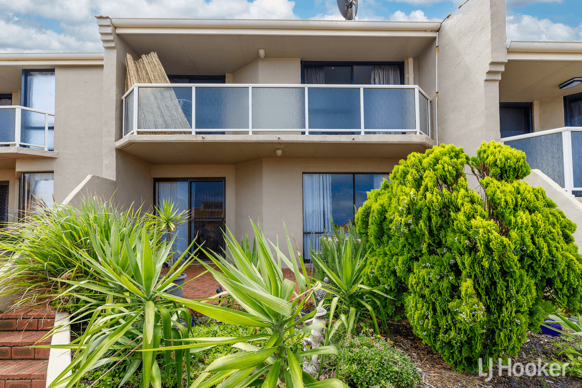 25/13 Upper Esplanade, Bunbury, WA 6230