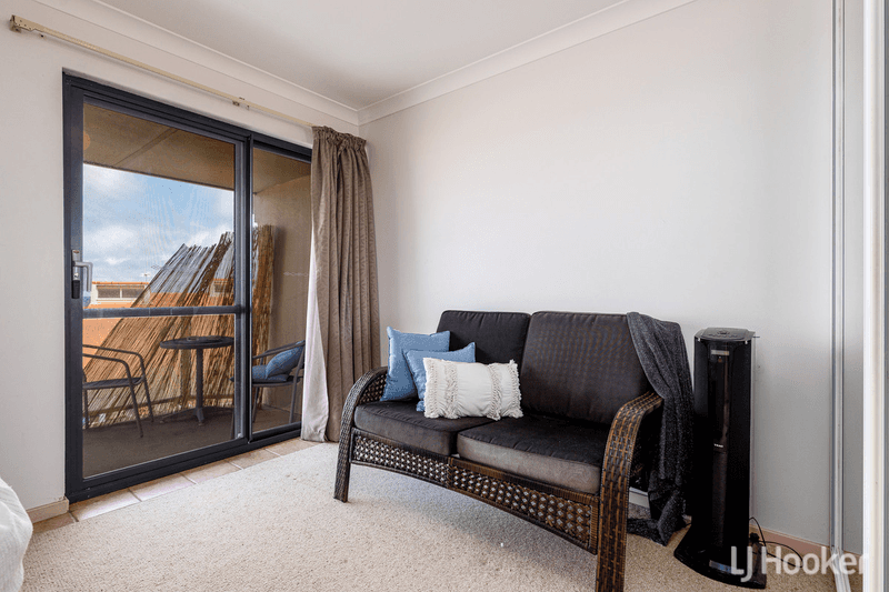 25/13 Upper Esplanade, Bunbury, WA 6230